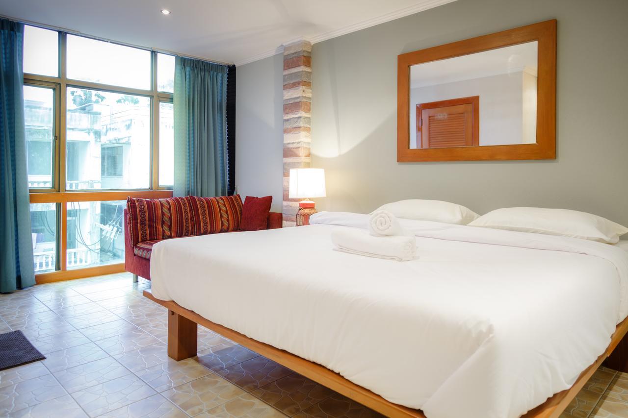 Avenue Beach Hotel Csomtien-part Kültér fotó