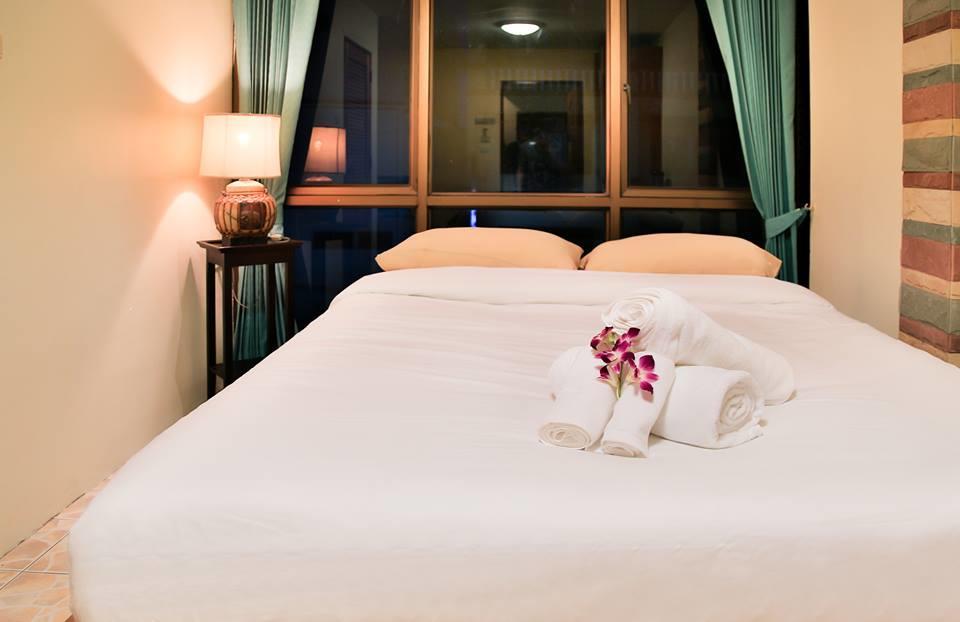 Avenue Beach Hotel Csomtien-part Kültér fotó