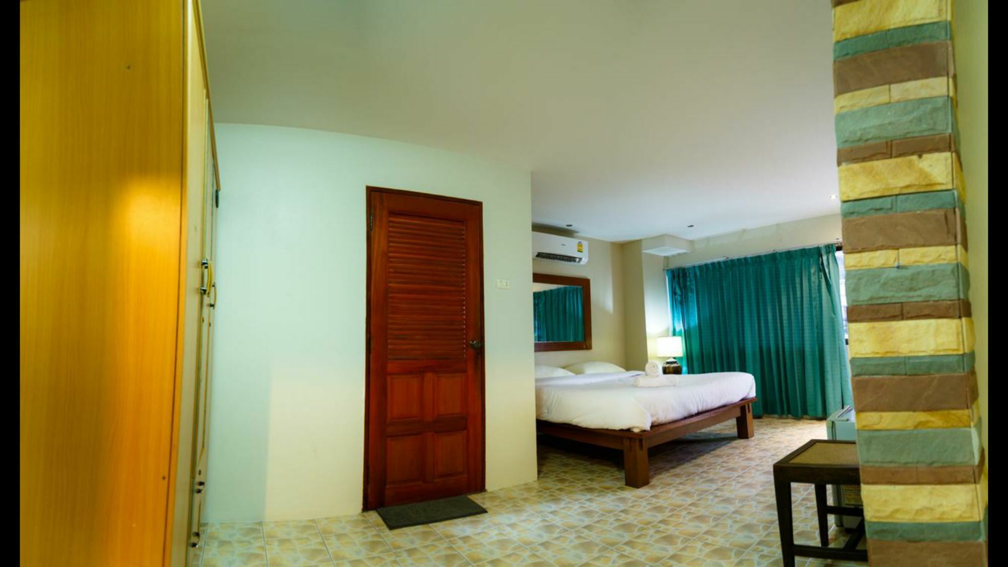 Avenue Beach Hotel Csomtien-part Kültér fotó